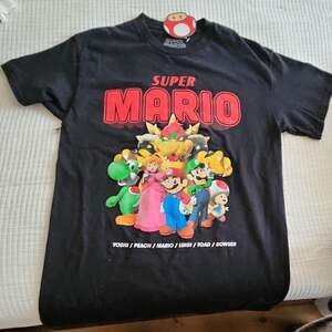 Super Mario Cast Character Group Graphic T-Shirt